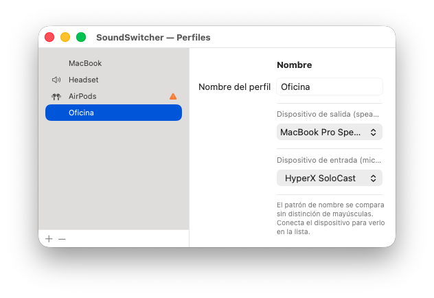 SoundSwitcher preferences window showing profile list on the left (MacBook, Headset, AirPods, Oficina selected) and on the right the profile name field, output device picker showing MacBook Pro Speakers, and input device picker showing HyperX SoloCast.